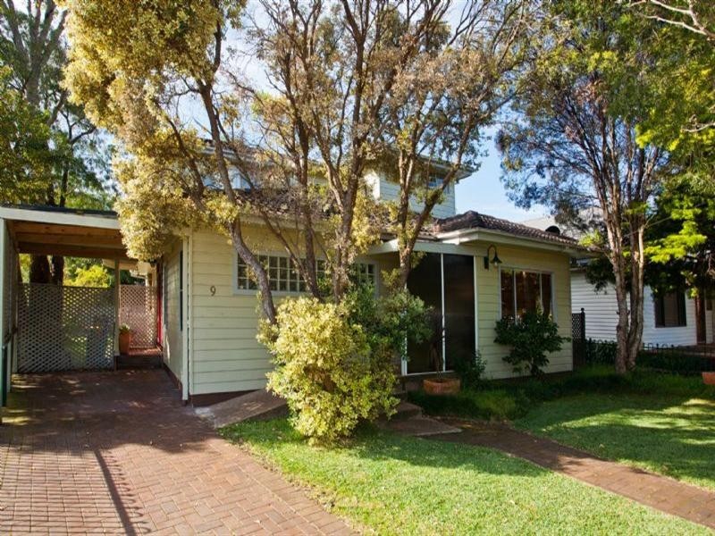 9 Sixth Avenue, Loftus NSW 2232