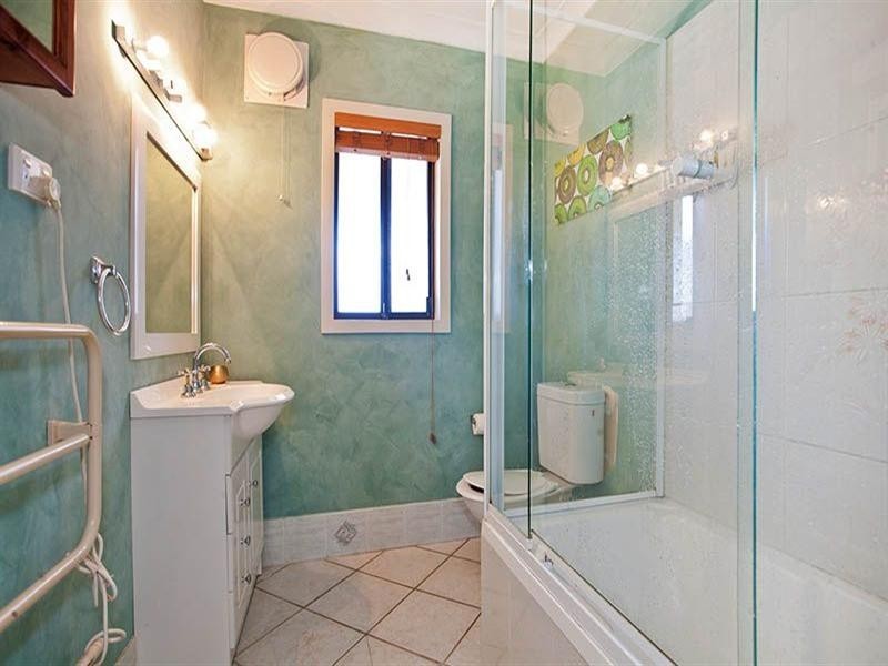 25a Bullecourt Avenue, Engadine NSW 2233