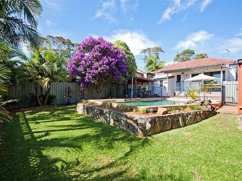 25a Bullecourt Avenue, Engadine NSW 2233
