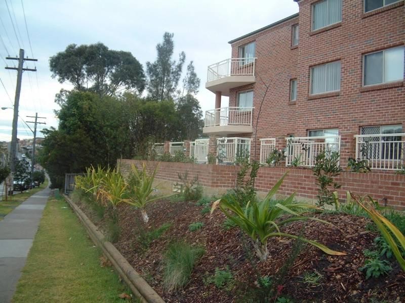 8/7-9 Railway Parade, Engadine NSW 2233