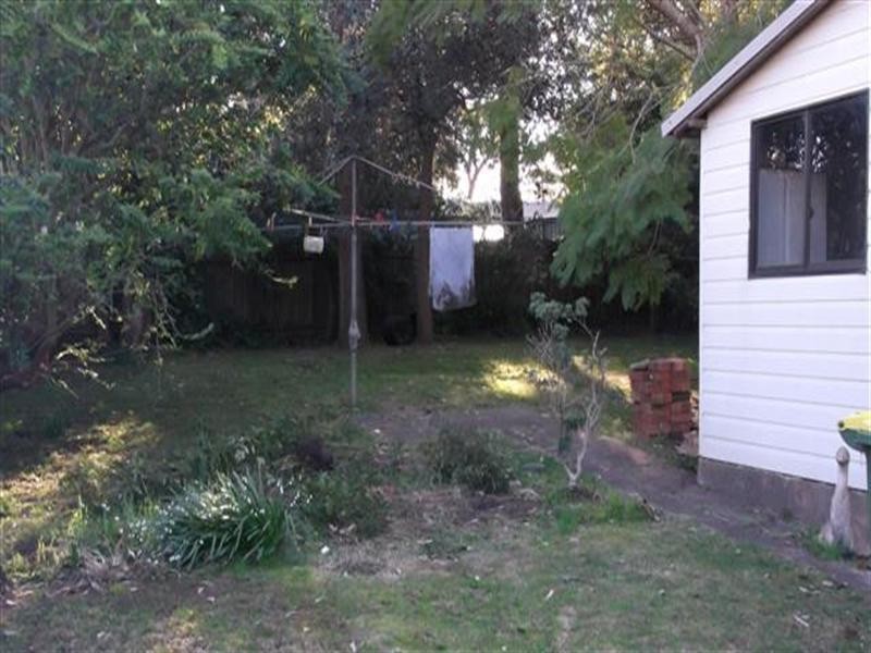 13 Tecoma Street, Heathcote NSW 2233