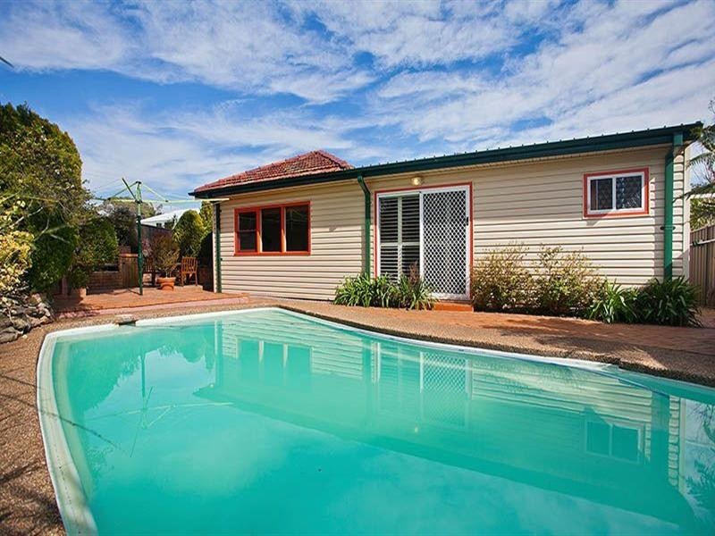 6 Quallee Place, Engadine NSW 2233