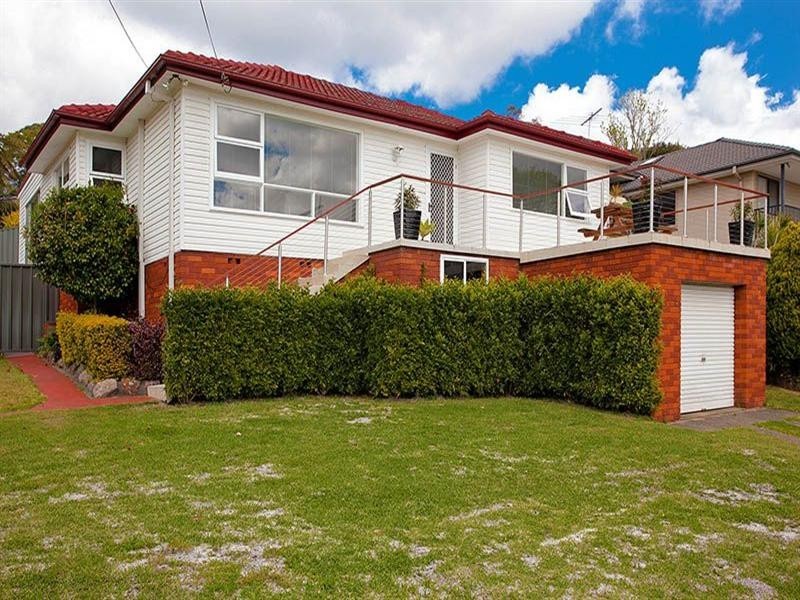 2 Sabugal Road, Engadine NSW 2233