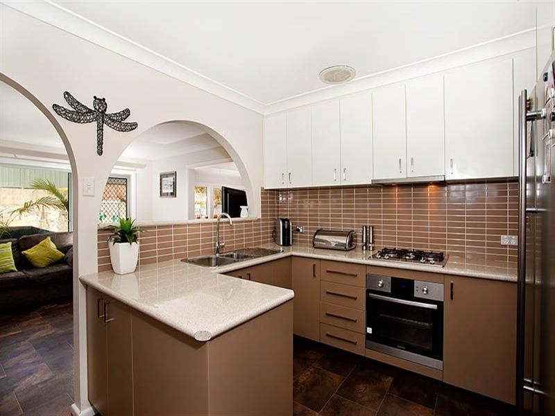 2 Sabugal Road, Engadine NSW 2233