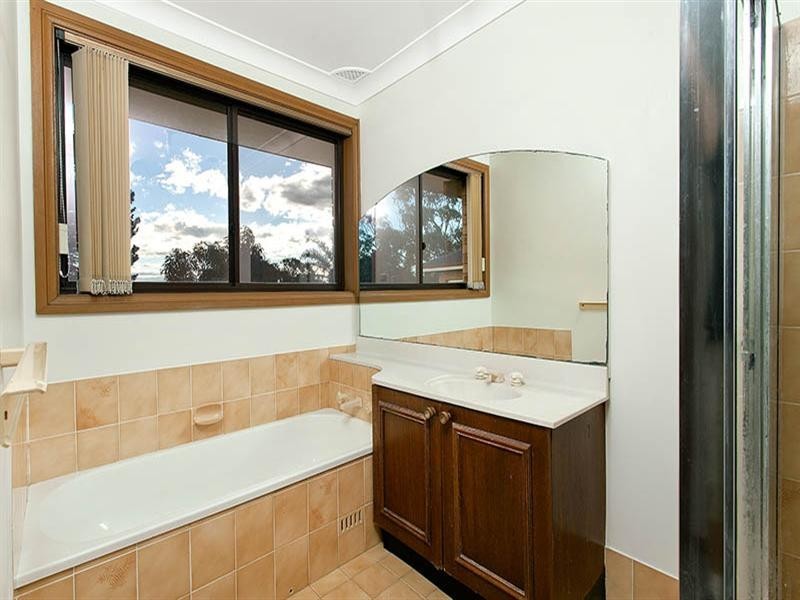 13 Auckland Street, Engadine NSW 2233