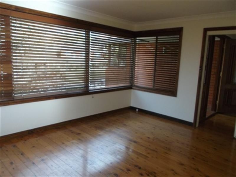 23 Pambula Road, Engadine NSW 2233