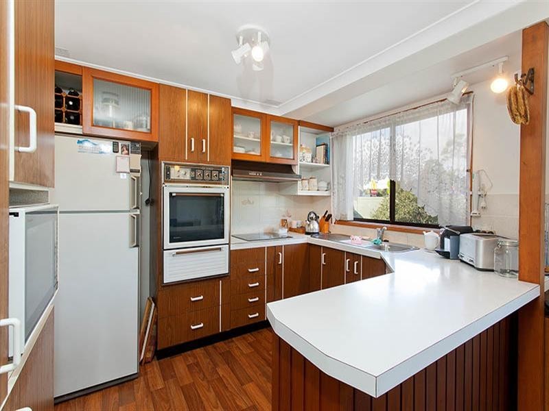 2 Renmark Place, Engadine NSW 2233