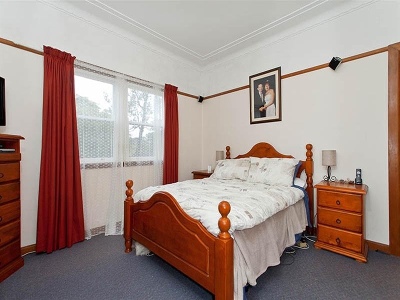 44 Engadine Avenue, Engadine NSW 2233