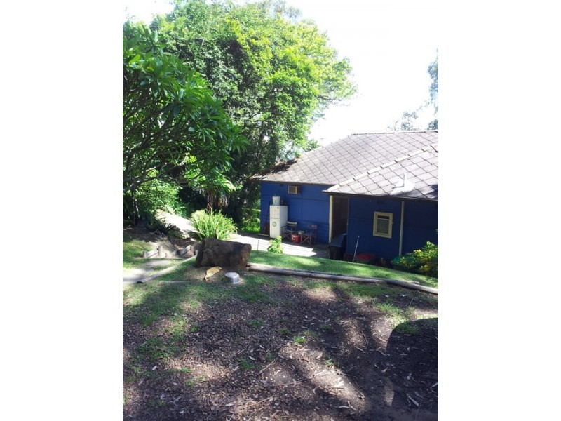 37 Daley Avenue, Daleys Point NSW 2257