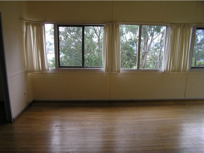 37 Daley Avenue, Daleys Point NSW 2257