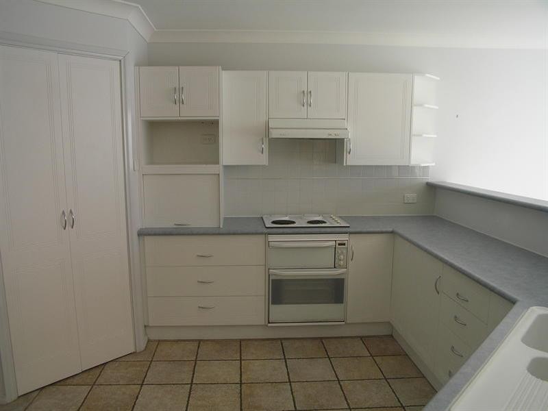 34 Daley Avenue, Daleys Point NSW 2257