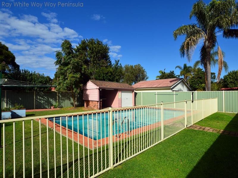 16 Attunga Close, St Huberts Island NSW 2257
