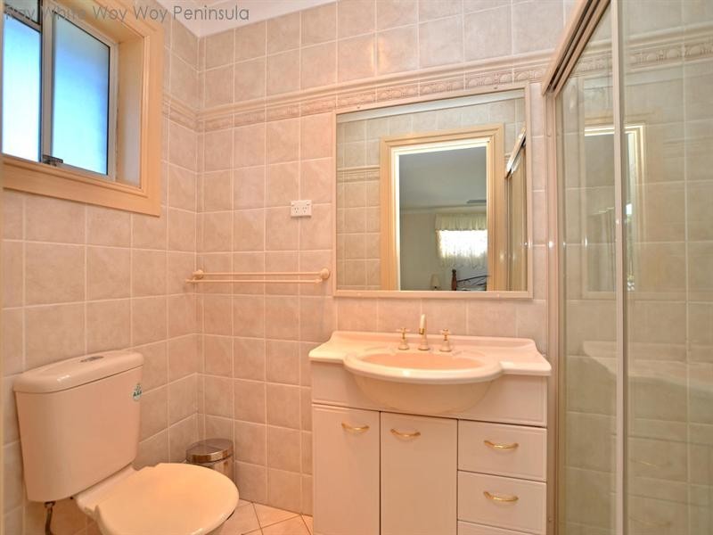 16 Attunga Close, St Huberts Island NSW 2257