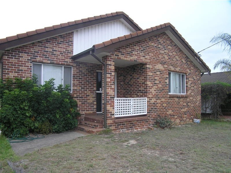 1/32 Priestman Avenue, Umina Beach NSW 2257