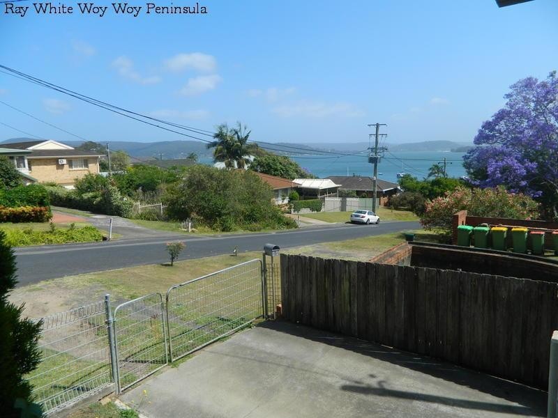 10 Brighton Road, Saratoga NSW 2251