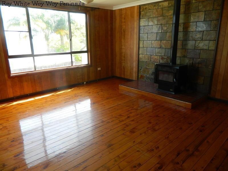 10 Brighton Road, Saratoga NSW 2251