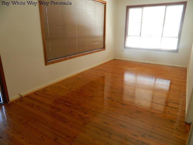 10 Brighton Road, Saratoga NSW 2251