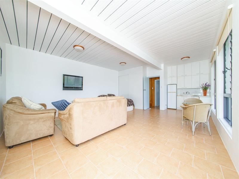 18 Sierra Crescent, East Gosford NSW 2250