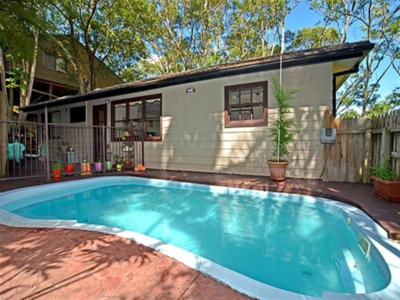 4G Gregory Street, Wyoming NSW 2250