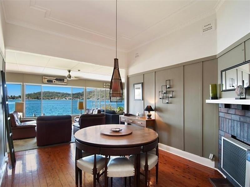 17 Cedar Crescent, Blackwall NSW 2256