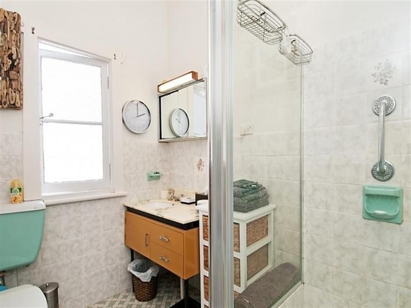 17 Cedar Crescent, Blackwall NSW 2256