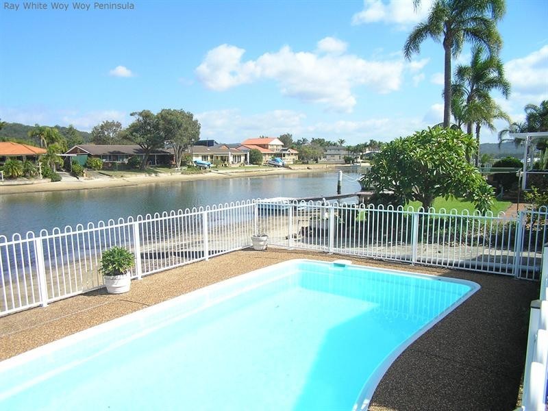 66 Helmsman Boulevard, St Huberts Island NSW 2257