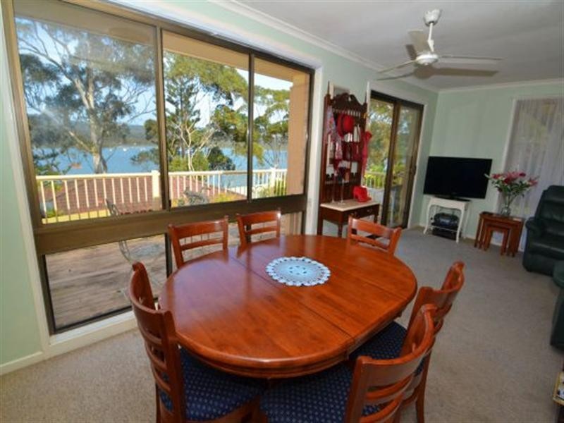 2/16 Carrela Parade, Kincumber South NSW 2251