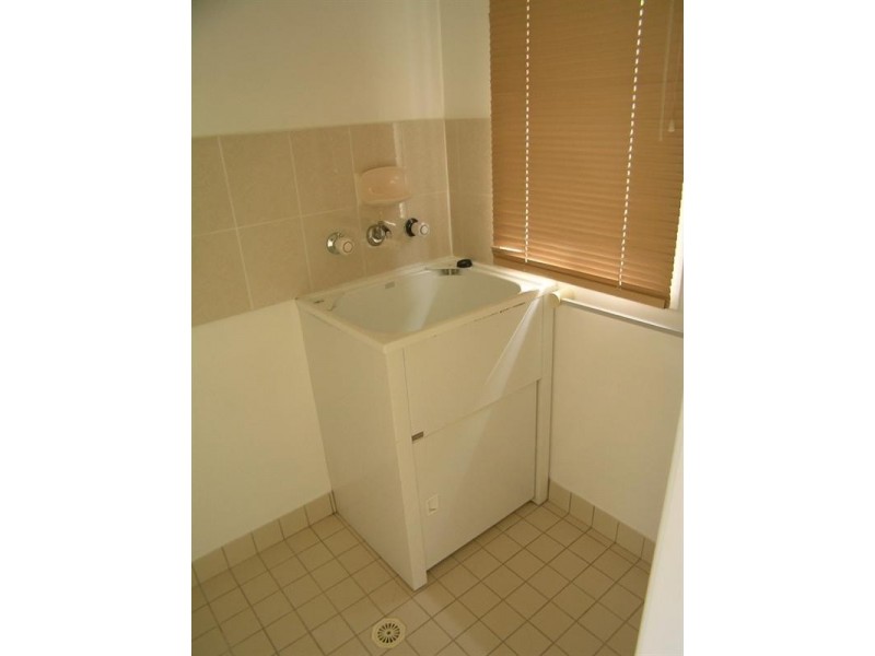 2/16 Carrela Parade, Kincumber South NSW 2251