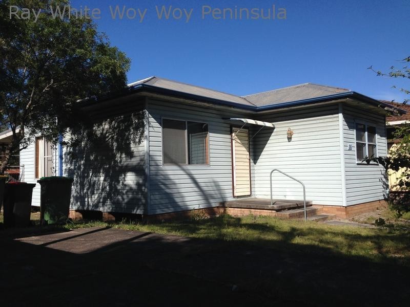 186 Ocean Beach Road, Woy Woy NSW 2256