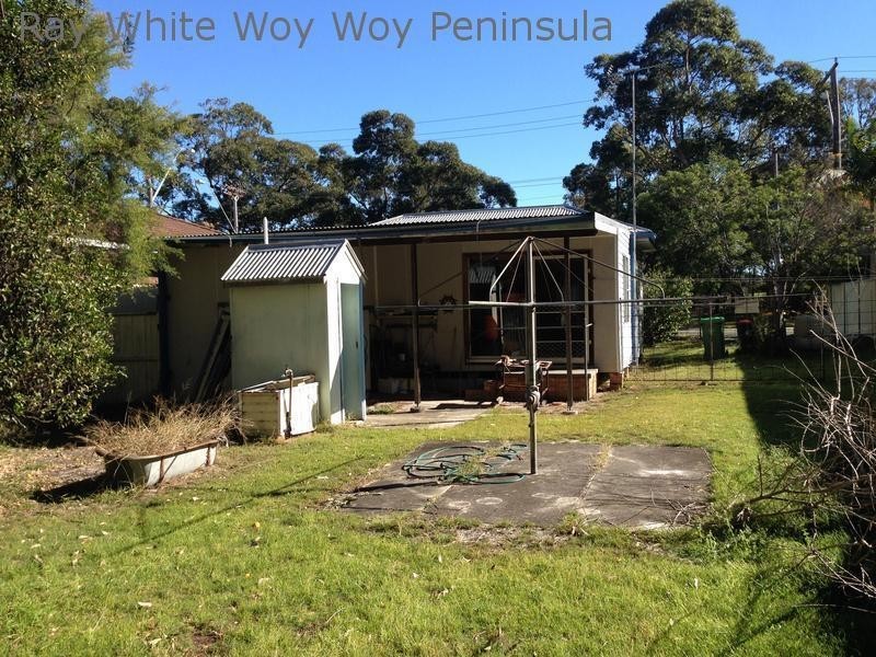 186 Ocean Beach Road, Woy Woy NSW 2256