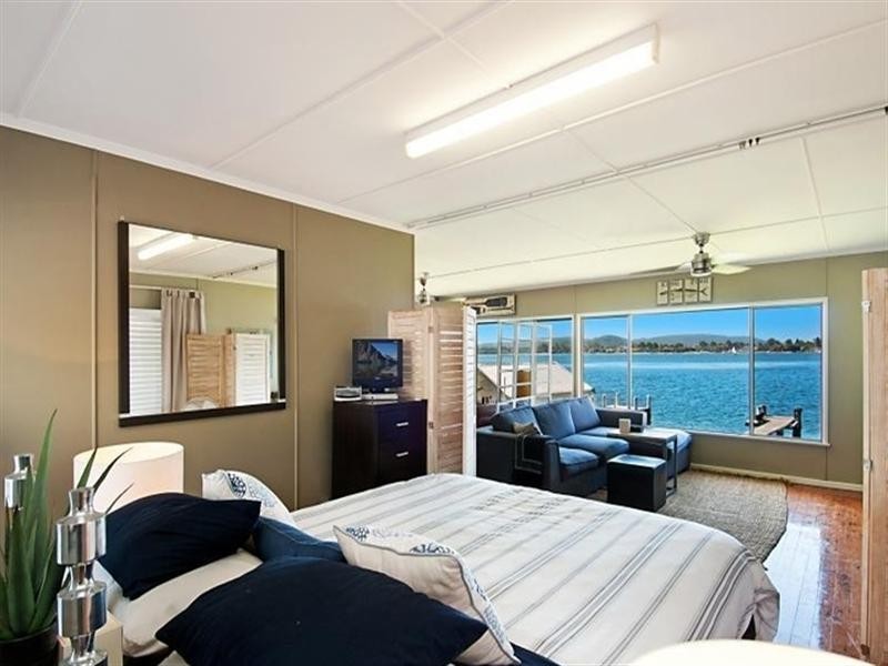 17 Cedar Crescent, Blackwall NSW 2256