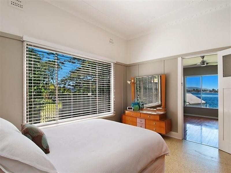 17 Cedar Crescent, Blackwall NSW 2256