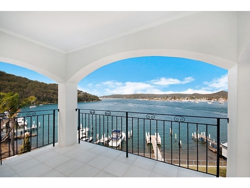 88 Daley Avenue, Daleys Point NSW 2257