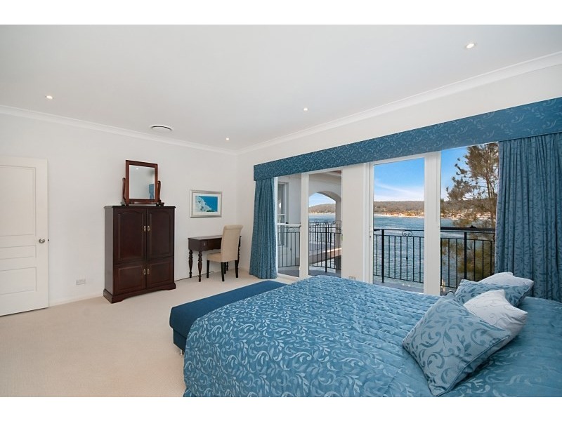 88 Daley Avenue, Daleys Point NSW 2257