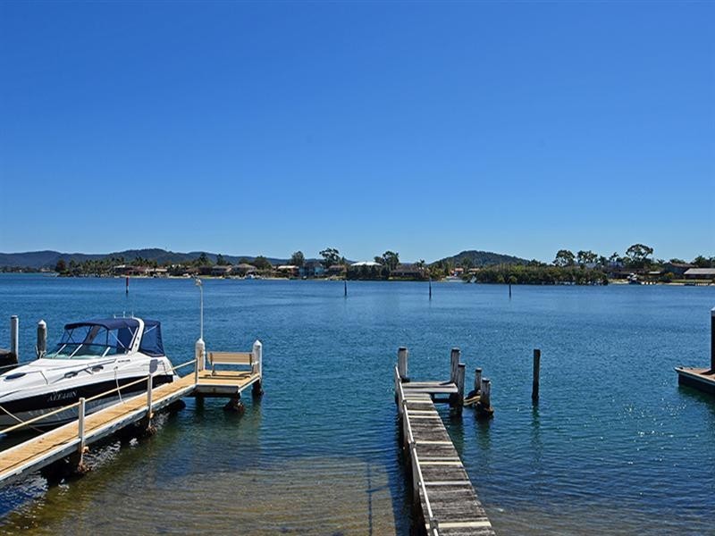 34 Daley Avenue, Daleys Point NSW 2257