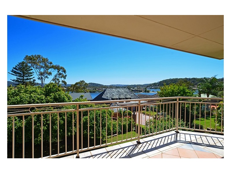 34 Daley Avenue, Daleys Point NSW 2257