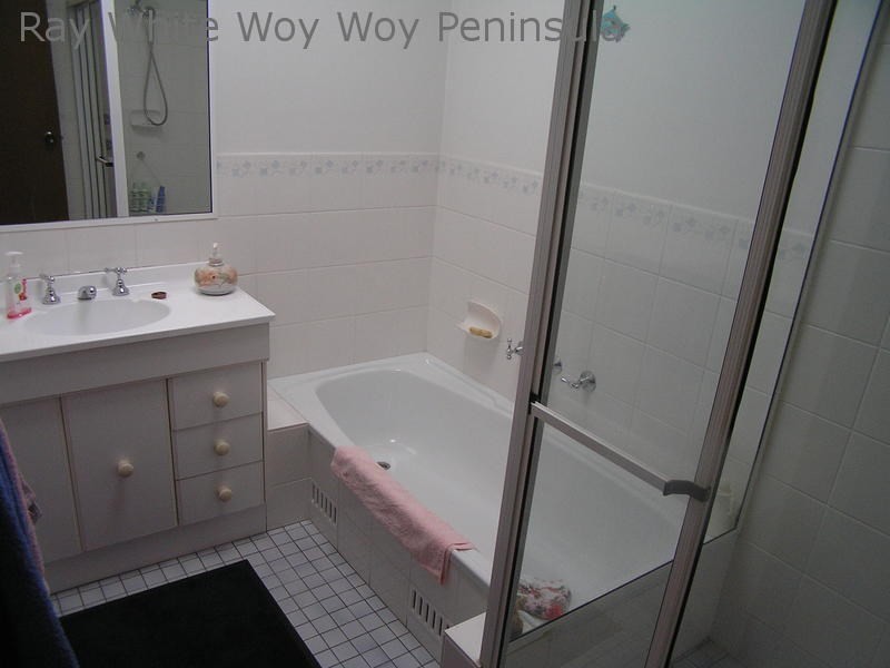 2/21 Kingsley Avenue, Woy Woy NSW 2256