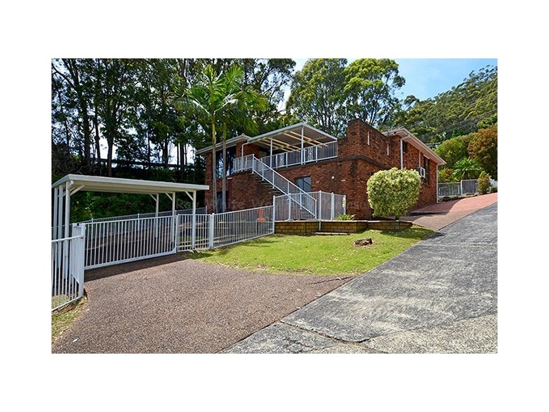 2 Daley Avenue, Daleys Point NSW 2257
