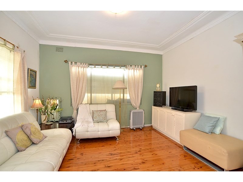 38 Ridge Street, Ettalong Beach NSW 2257