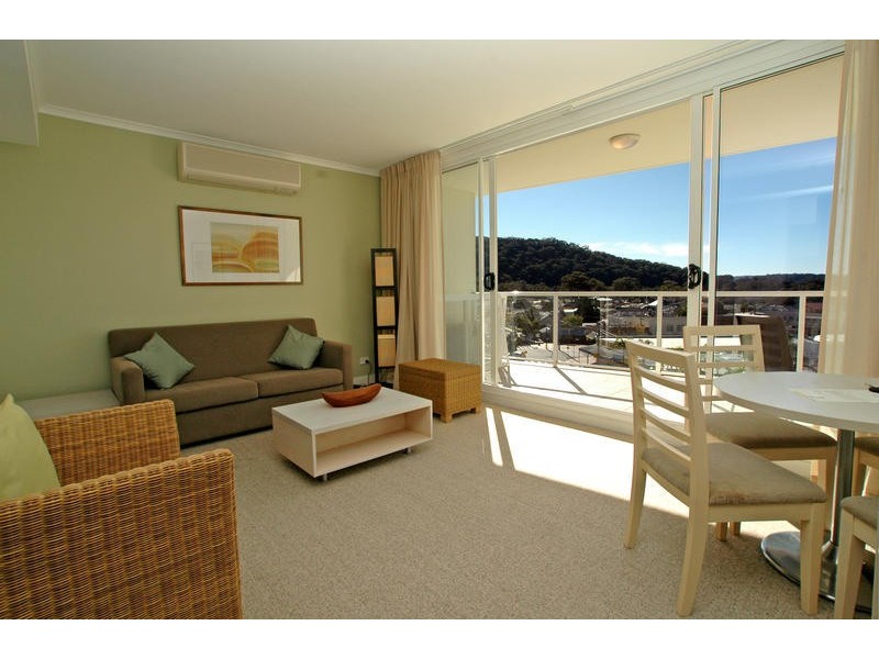 Level 4 405/51-54 The Esplanade, Ettalong Beach NSW 2257