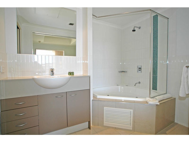 Level 4 405/51-54 The Esplanade, Ettalong Beach NSW 2257