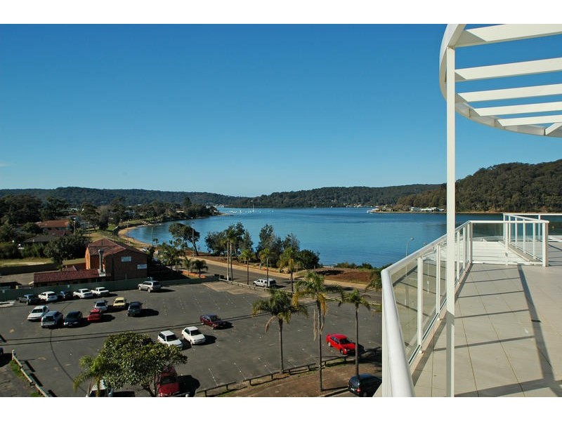 Level 4 405/51-54 The Esplanade, Ettalong Beach NSW 2257