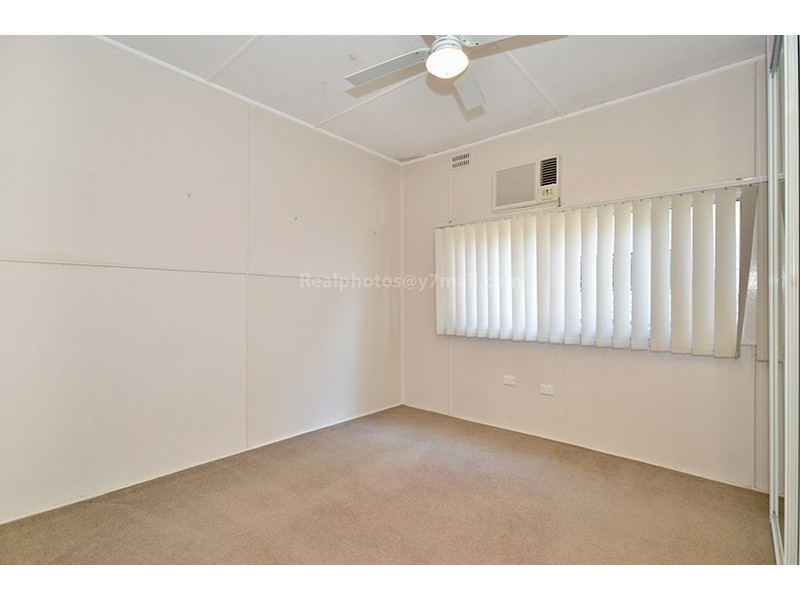 78 Dunalban Avenue, Woy Woy NSW 2256