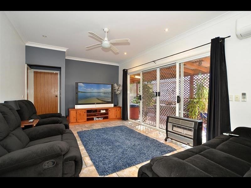 13 Banksia Street, Ettalong Beach NSW 2257