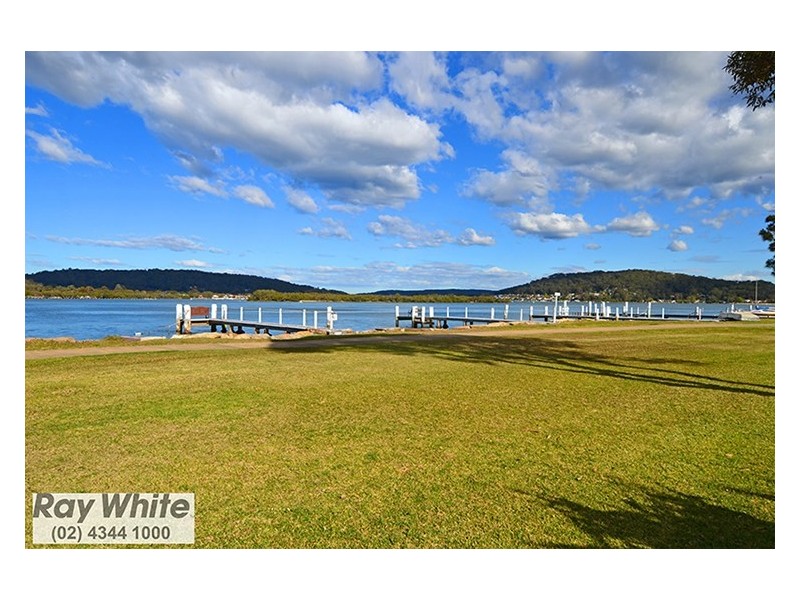 74 North Burge Road, Woy Woy NSW 2256