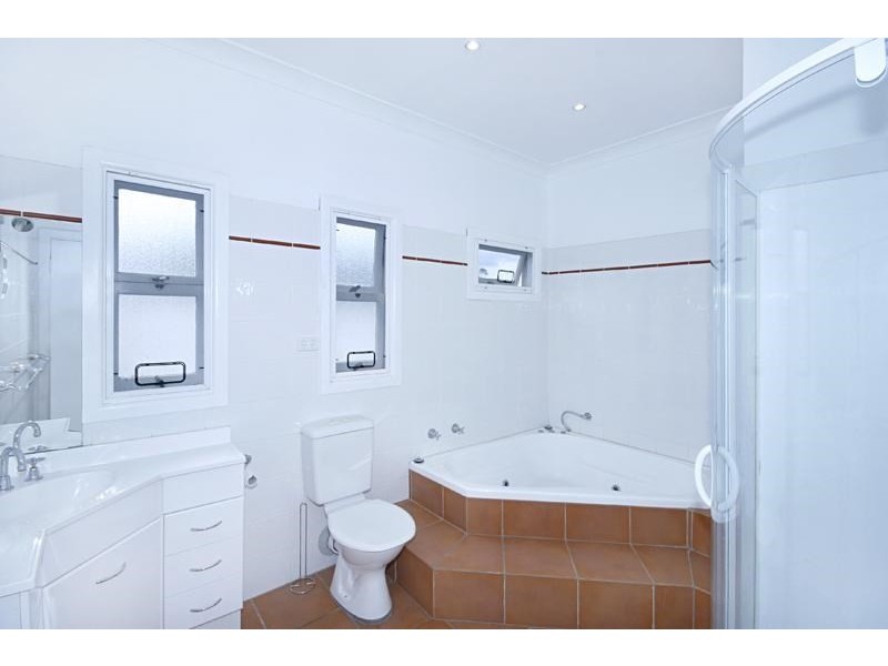 1/52 Barrenjoey Road, Ettalong Beach NSW 2257