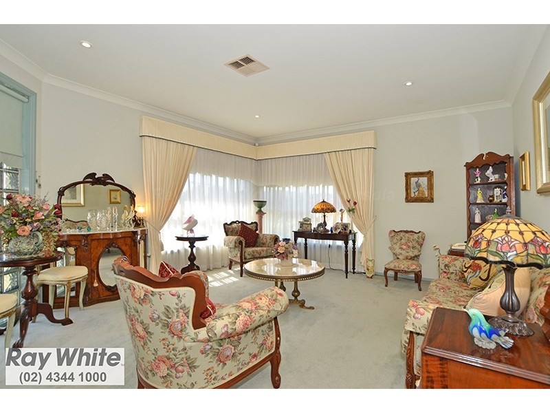 111 Bronzewing Drive, Erina NSW 2250