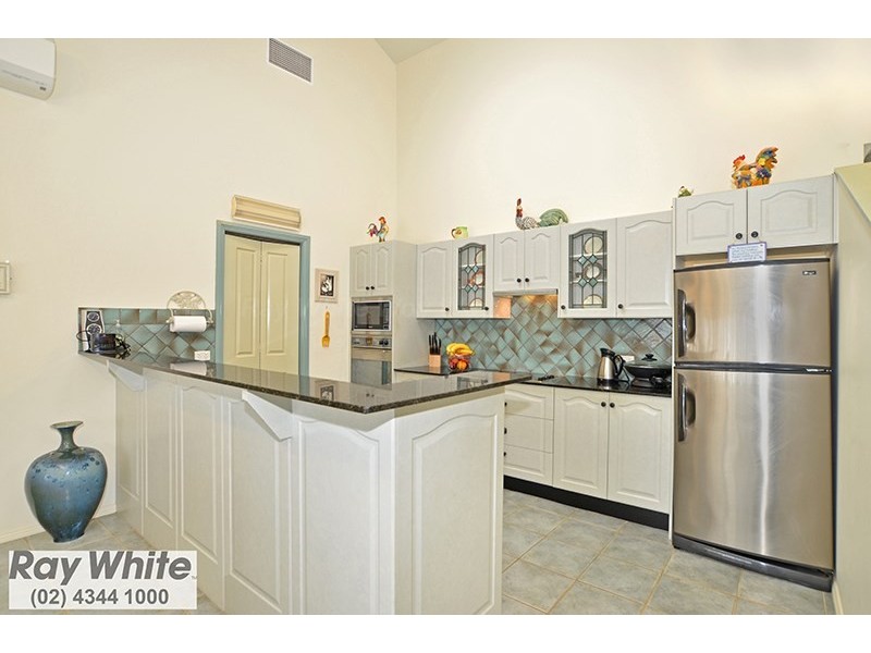 111 Bronzewing Drive, Erina NSW 2250