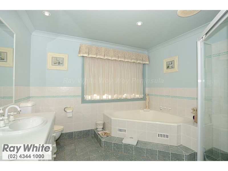 111 Bronzewing Drive, Erina NSW 2250