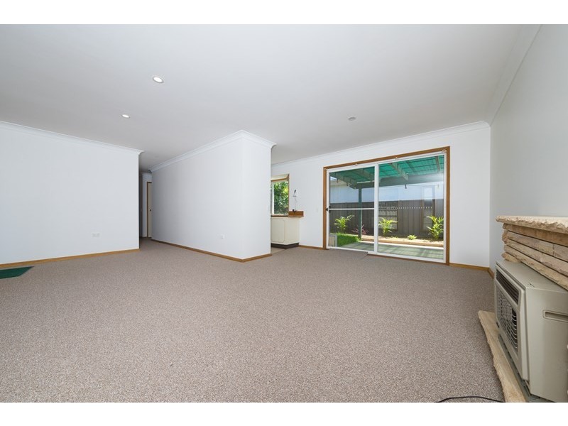 2/20 Ocean Beach Road, Woy Woy NSW 2256